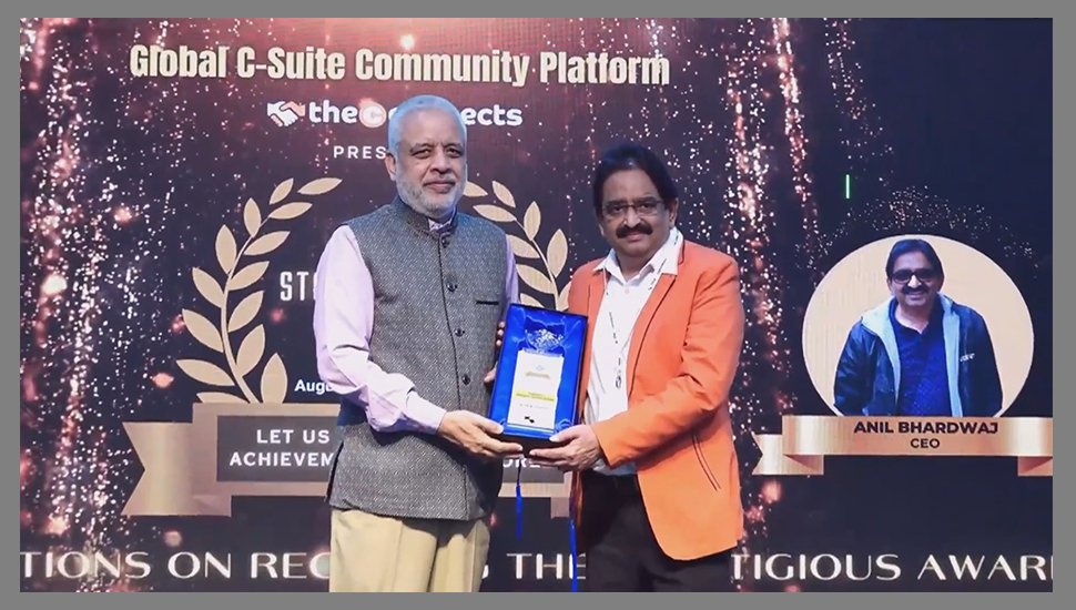 GSS2024 Award to AnilBhardwaj, CEO of Blackstone Books